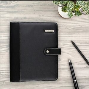 AT-A-GLANCE Weekly/Monthly Faux Leather Starter Set Planner, Tread Spine Black